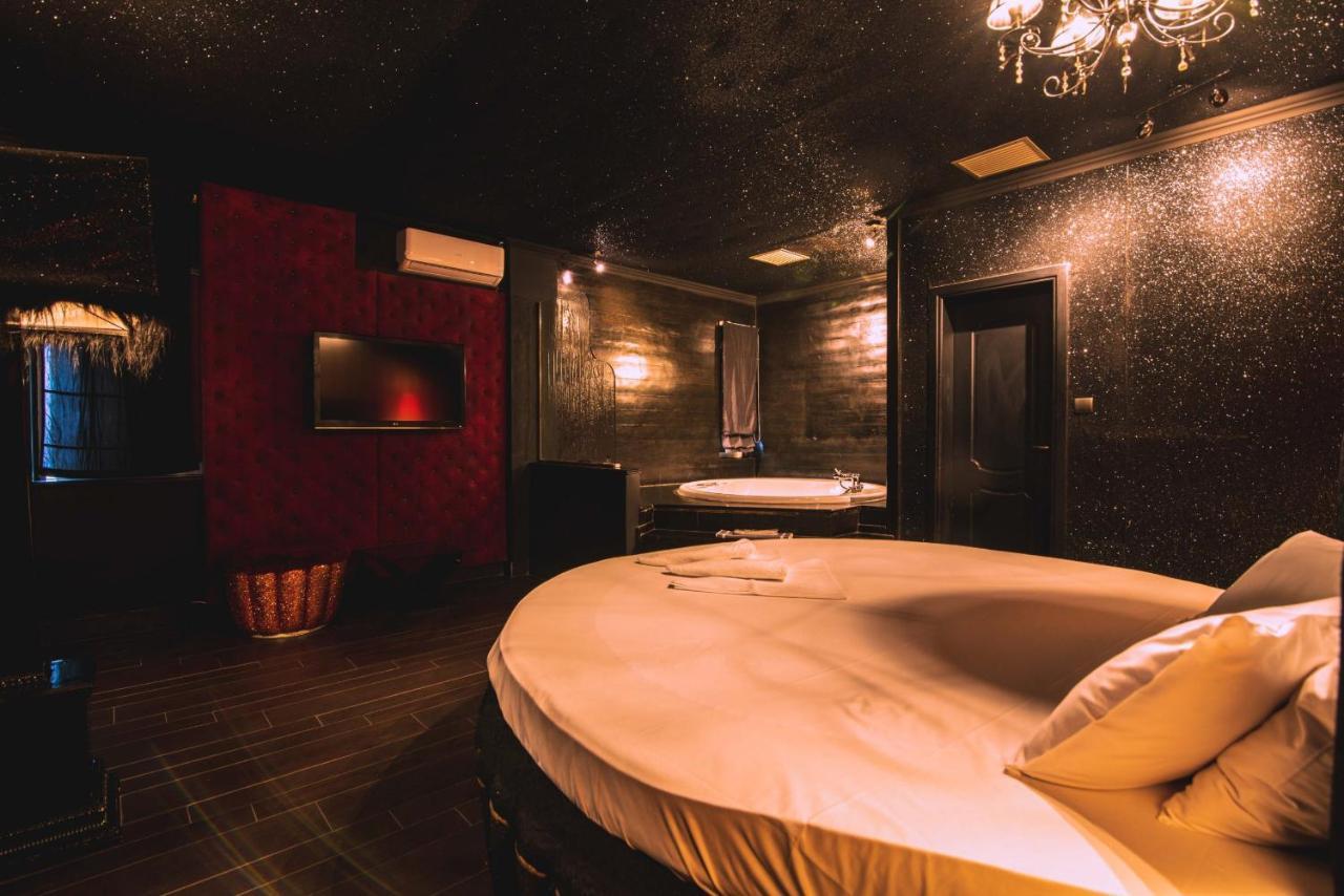 Ruby Rooms Kifisia - Adults Only Atenas Exterior foto