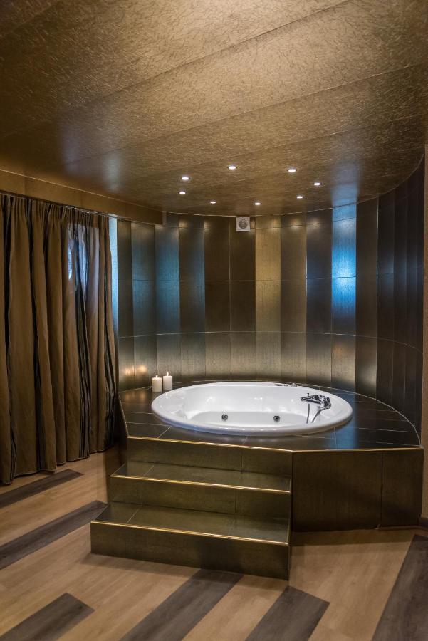 Ruby Rooms Kifisia - Adults Only Atenas Exterior foto
